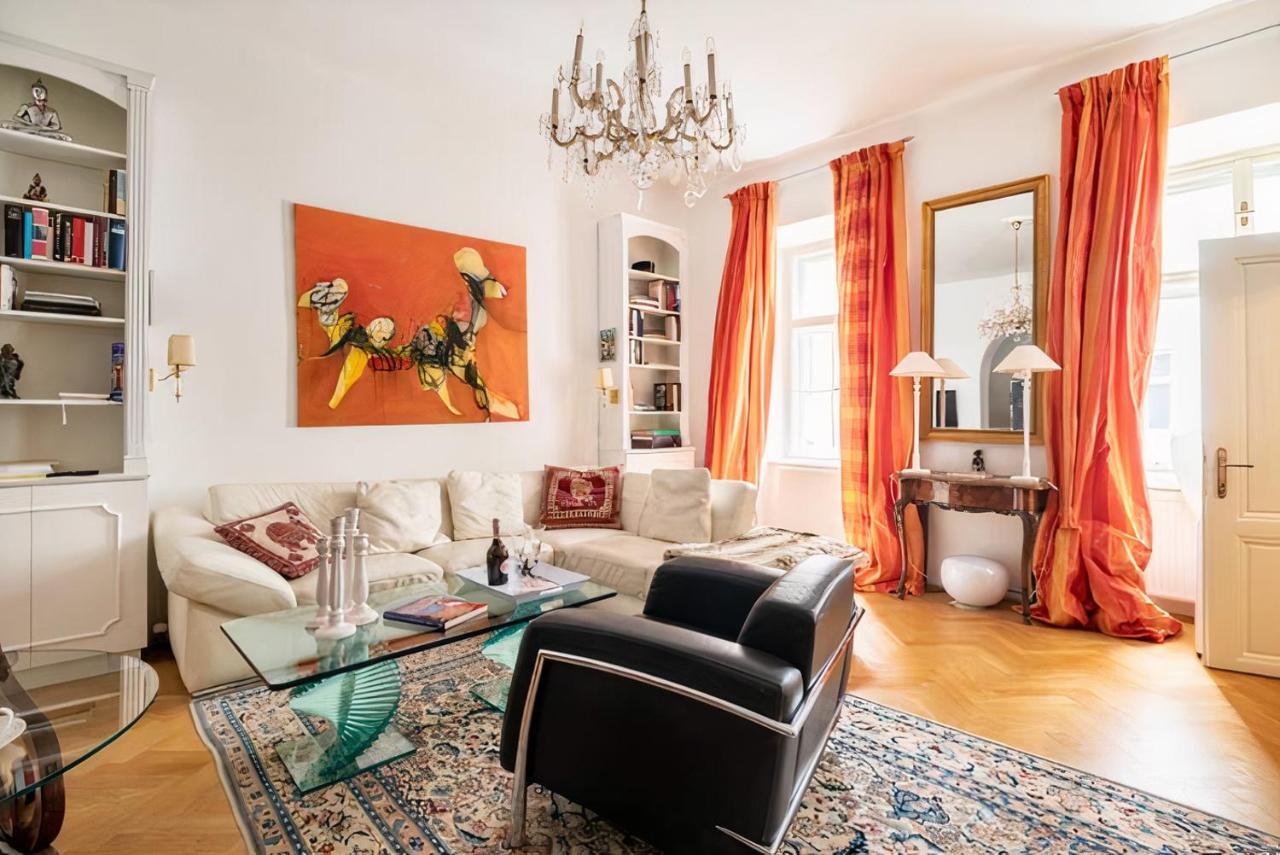 Апартаменты Imperial Gem . Flamboyant Studio . Heart Of Вена Экстерьер фото